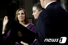 맥샐리 美 상원의원 공군 시절 상사에게 성폭행 증언 