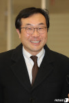 웃으며 귀국하는 이도훈 한반도평화교섭본부장