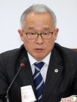 바른미래당과 간담회 모두발언하는 김지식 한농연 회장