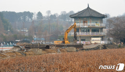 연화교 사라진 전주 덕진공원
