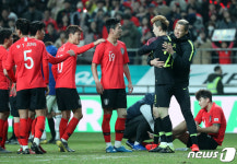 콜롬비아 상대 2대1로 승리 거둔 대한민국