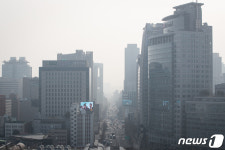 미세먼지 내려앉은 도심