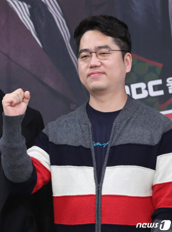 '특별근로감독관 조장풍' 박원국 감독