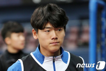 '데이트 폭력' 배지환, 30경기 출장 정지 징계