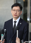 진주아파트 희생자 조문 마친 김경수