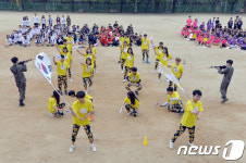 민주주의 만세 광주 월곡중학교 이색 운동회