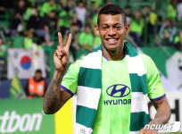 AFC 한일전 2경기 싹쓸이…전북·경남 모두 승리(종합)