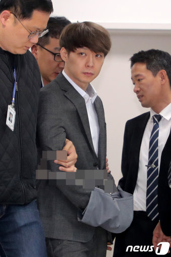 영장실질심사 마친 박유천