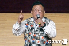 개그맨 이용식, 한쪽 눈 실명 고백 "골든타임 놓치는 일 없길"