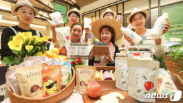 청년 농부들이 재배한 특산품 맛보세요