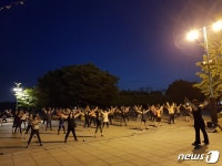 고양시, 13일부터 호수공원서 ‘야간 공원운동교실’