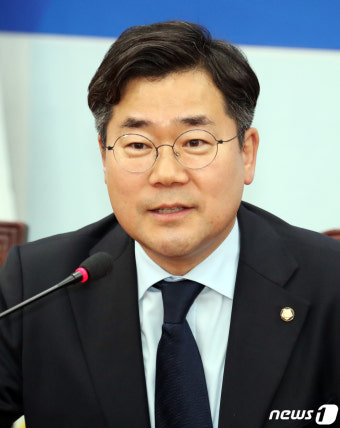 [프로필] 박찬대 민주당 신임 원내대변인…회계사 출신