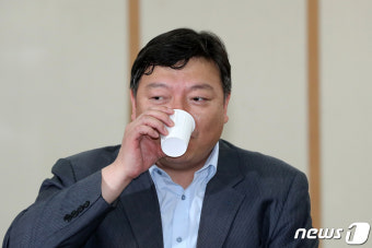 '장자연 사건' 심의 결과 발표 마친 문준영 검찰과거사위 위원