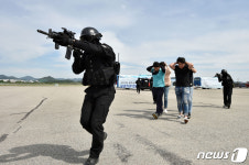 공군 제1전투비행단, 광주공항서 대테러 합동훈련