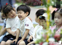 꽃과 함께라서 좋아요