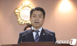 5분 발언하는 이경수 대덕구의회 의원