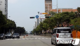 사거리에 30km 과속 단속 카메라 등장…운전자들 화들짝