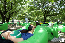 숲 속에서 청하는 꿀잠