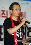 투쟁사하는 김명환 위원장