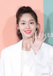 설현, 활짝 핀 꽃미소