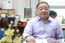 강창일 한일의원연맹회장 日보복 앞이 안보여…美 개입 필요
