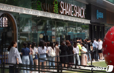 수도권 벗어난 첫 쉐이크쉑 매장