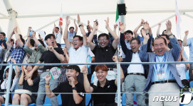 [광주세계수영]학생 1200여명 역사적 첫골 여자수구 경기 응원