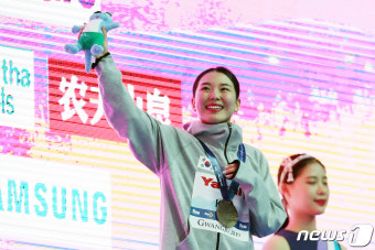 [광주세계수영] '김수지 동메달·우하람 도쿄행 티켓 확보'…의미 있던 다이빙