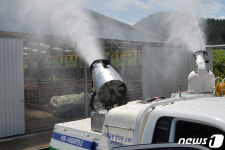 폭염 속 축사를 지켜라