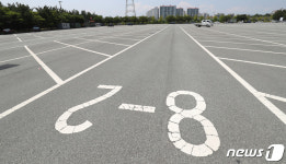 현대차 휴가 한산한 주차장