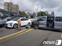 제주 서귀포 동홍동 5중 추돌 사고