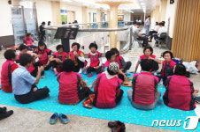 강원교육청 점거한 강원학비노조 대량 해고 우려