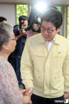 경로당 찾은 조명래 장관