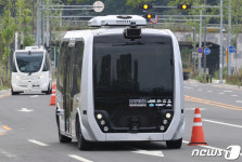 대구 수성알파시티 실제 도로 달리는 자율주행차