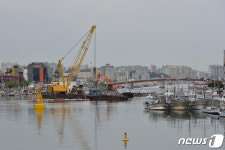 깨끗해진 동빈내항 기대하세요