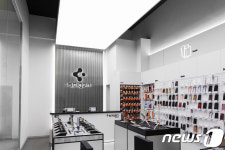 슈피겐코리아, 엔터식스 안양점에 4호 직영점 오픈