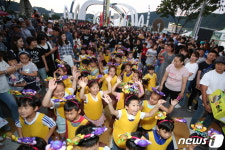 [화보]‘반디의 꿈, 산골생태도시 무주이야기’ 반딧불축제 개막