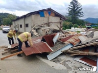 간접권 대구경북도 피해 속출…백화점 유리 추락·비닐하우스 파손