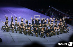 우리 무대가 어떤가?