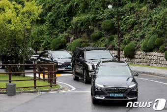 문재인 대통령이 탑승한 수소차