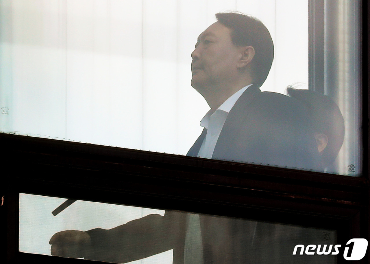 해병특검, 윤석열 전 대통령 자택 등 10여 곳 압수수색…수사에 어떻게 대응할까?