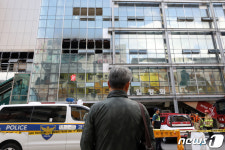 출입통제된 제일평화시장 막막한 심정