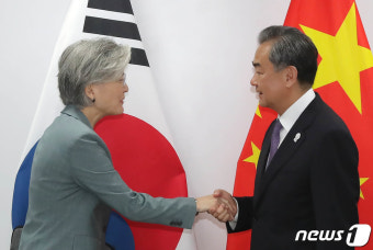 강경화·中왕이 내일 양자회담…북미협상 前 한반도 정세 논의