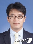 LG화학, 朴국정농단 수사 검사 법무담당 전무로 영입