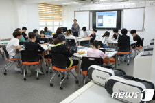로봇·드론·VR, 교실에서 만지며 배운다