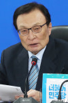 발언하는 이해찬