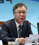 인사말 하는 강상현 방송통신심의위원회 위원장