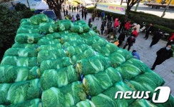 대전 서구, 기성동 농산물 장터 개장…관저동 마치광장