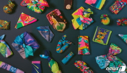 환경-디자인 생각…러쉬, 재사용 가능한 크리스마스 포장재 선보여