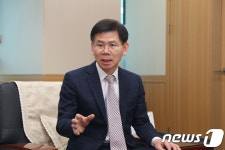 스마트스쿨 지원사업 내년 2개교 시범실시…삼성·GS 동참